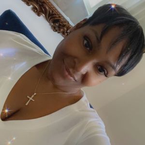 Meet your Posher, Tiffani